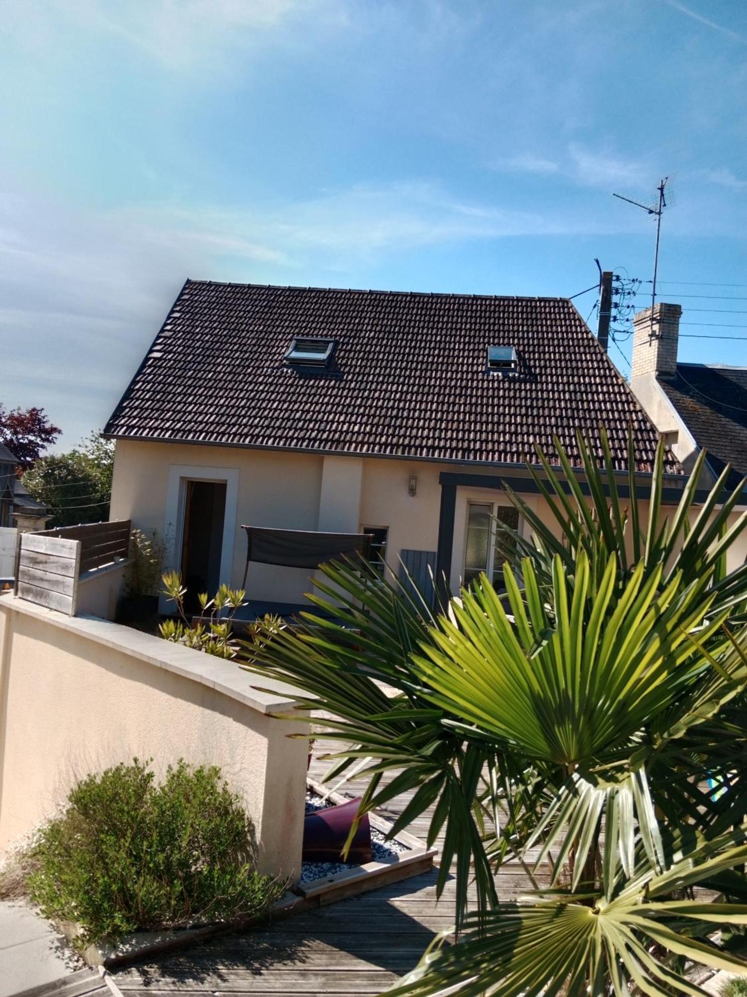 Les Palmiers Bed & Breakfast Bayeux Bagian luar foto