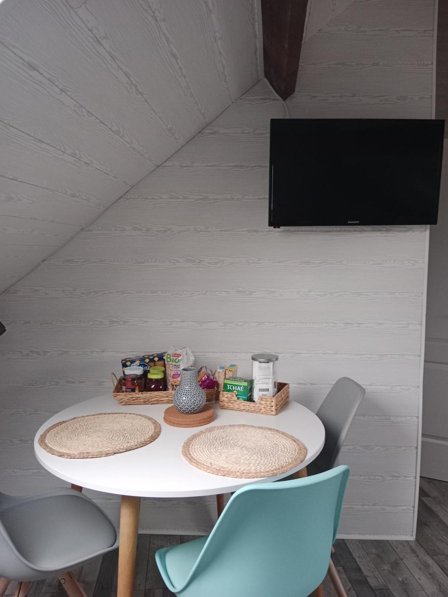 Les Palmiers Bed & Breakfast Bayeux Bagian luar foto